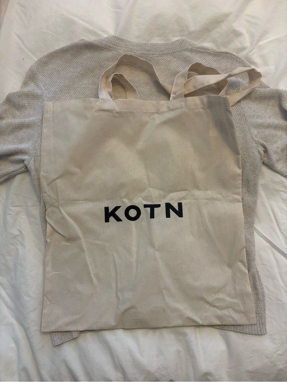 KOTN Women's Light Cream Crewneck Short-Sleeve Sweater - Picture 5 of 6